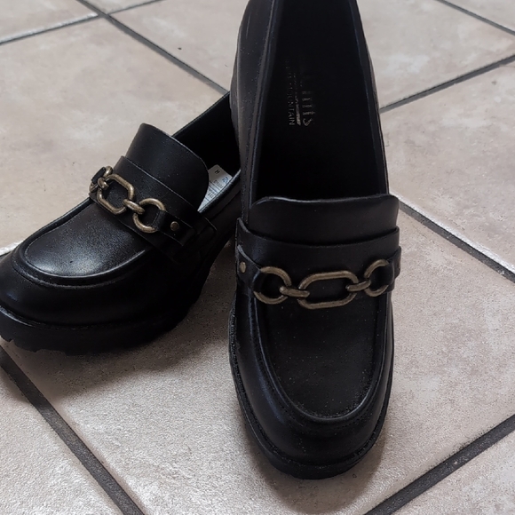 Cliffs by WHITE MOUNTAIN Shoes - Cliffs by White Mountain Slip On Shoes